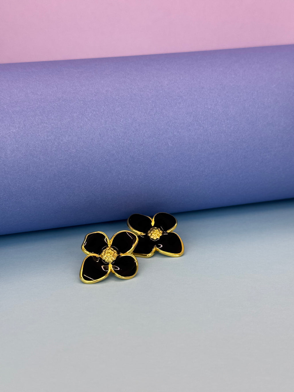 Clous d’oreilles fleurs